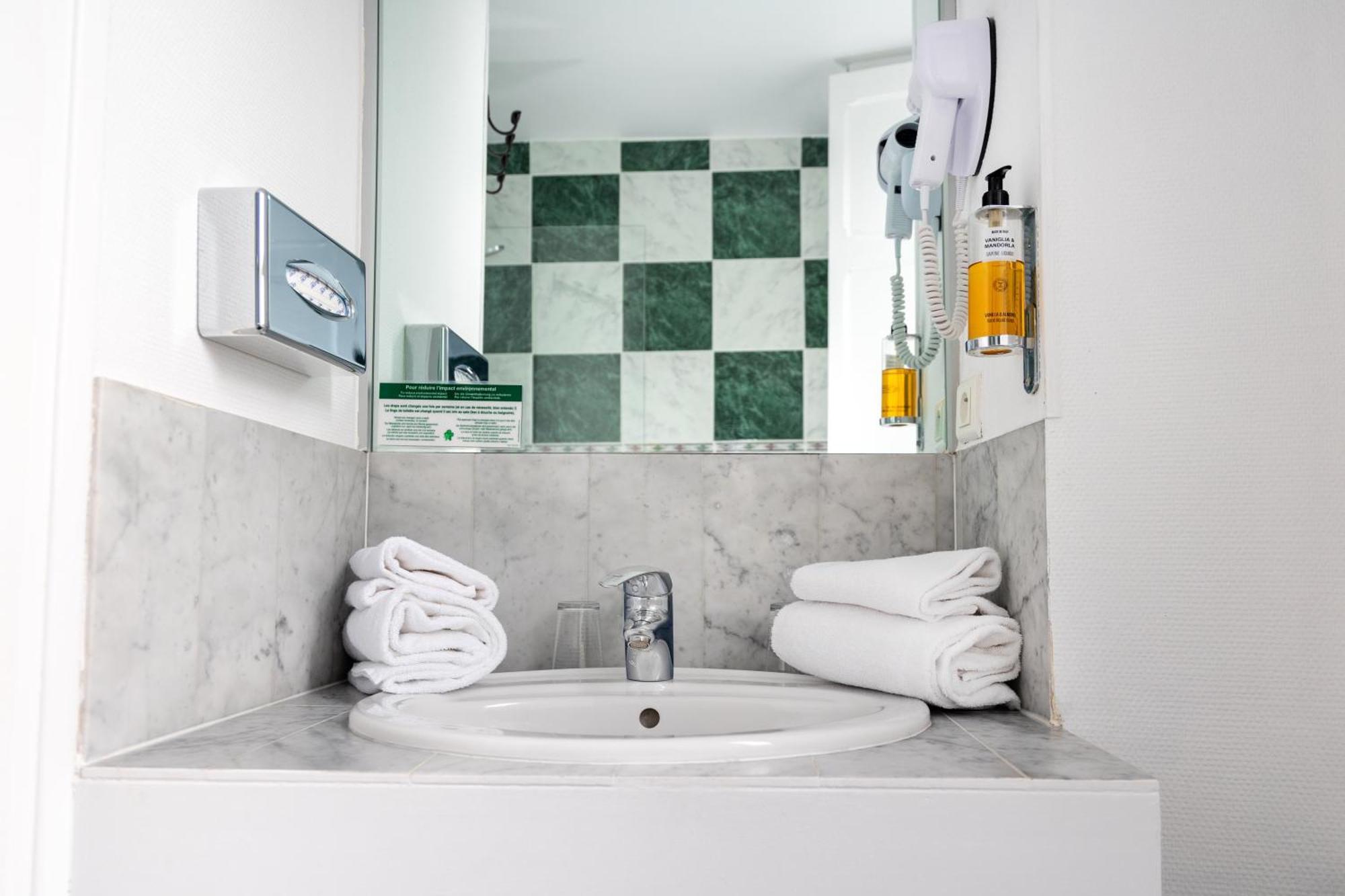 Hotel Elizabeth - Intra Muros Saint-Malo Zewnętrze zdjęcie